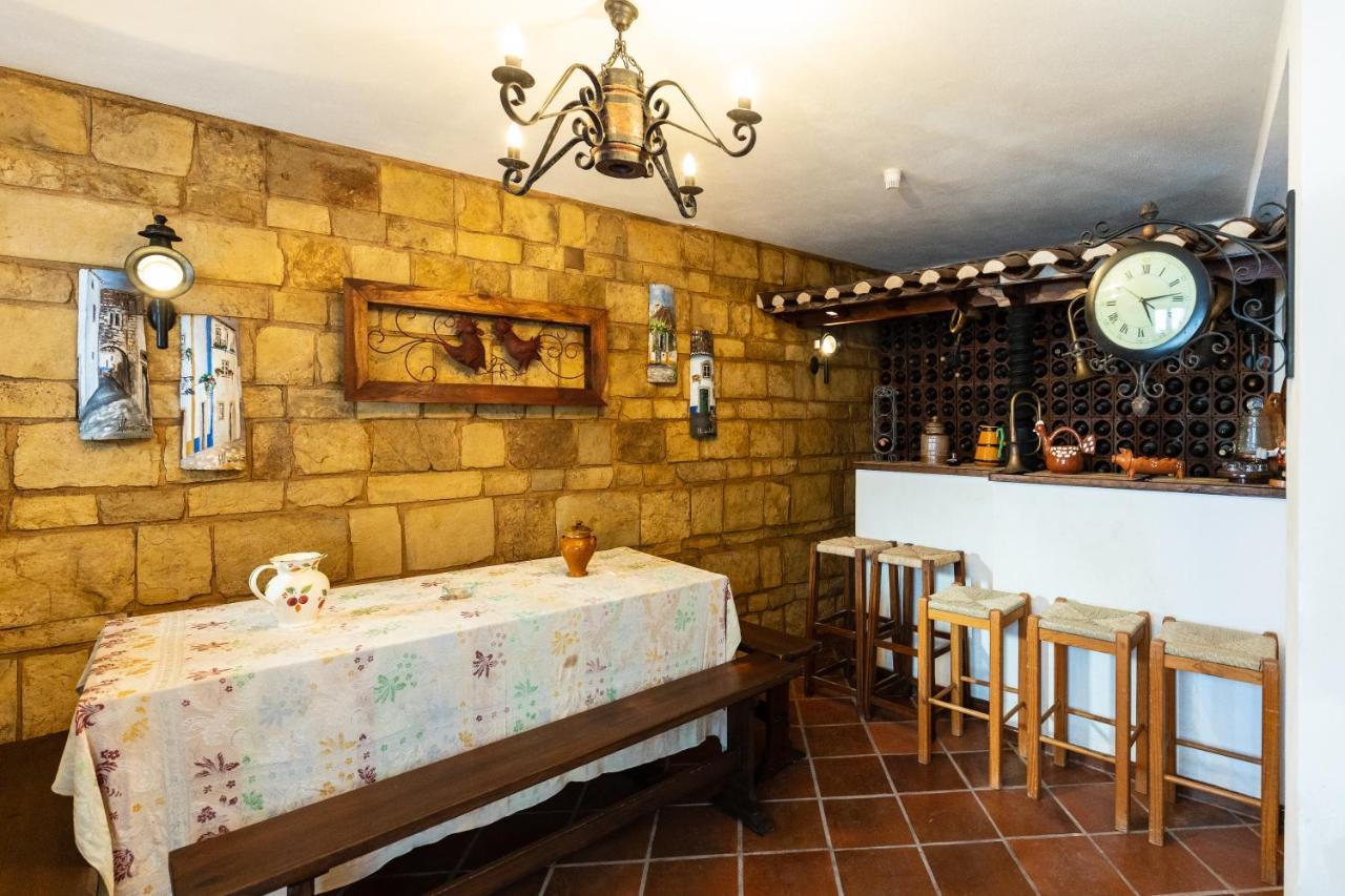 Casa De S. Thiago Do Castelo Hotel Obidos Ngoại thất bức ảnh