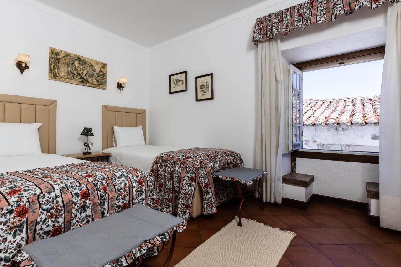 Casa De S. Thiago Do Castelo Hotel Obidos Ngoại thất bức ảnh