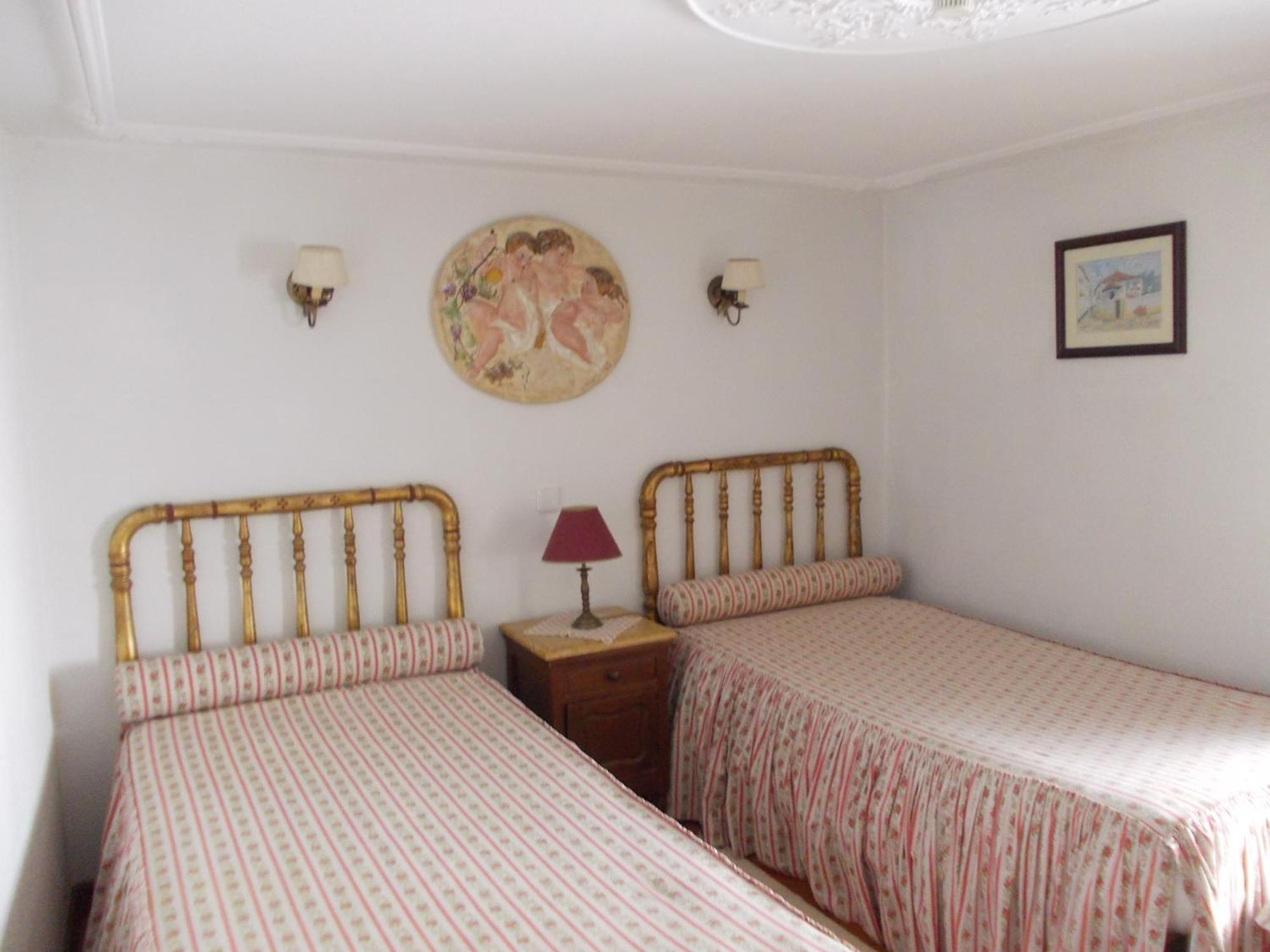 Casa De S. Thiago Do Castelo Hotel Obidos Ngoại thất bức ảnh