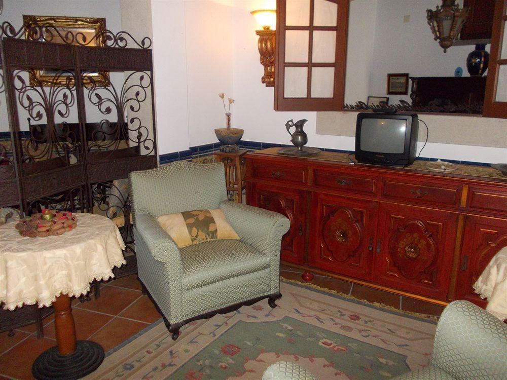 Casa De S. Thiago Do Castelo Hotel Obidos Ngoại thất bức ảnh